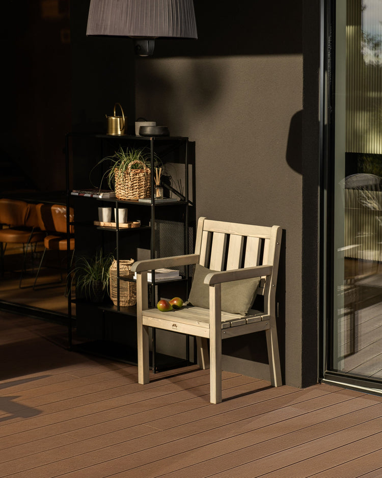 Amata Nordwood Garden Bench