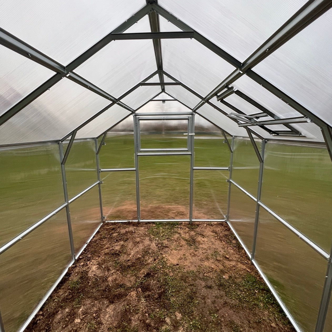 HOUSE Greenhouse