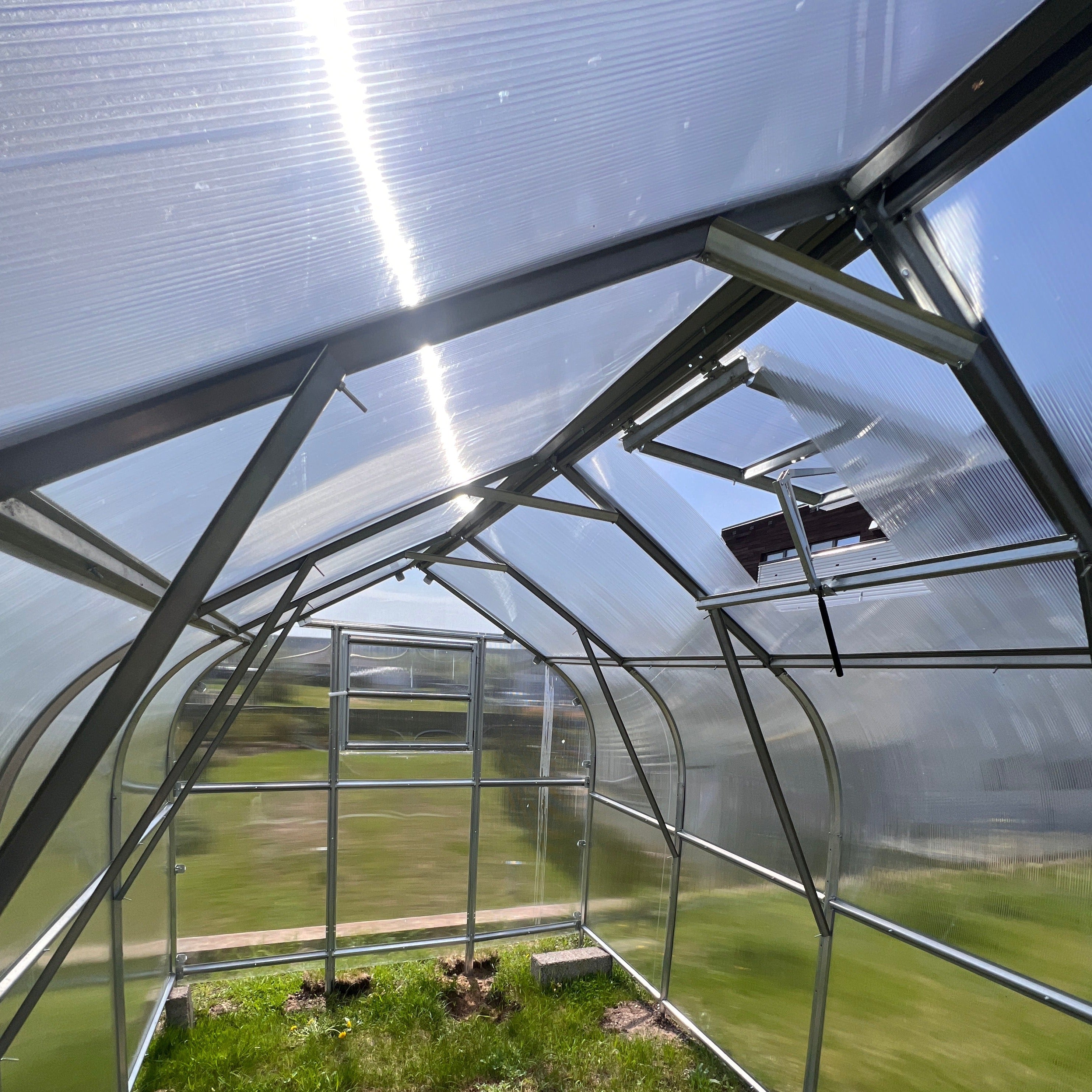 Arrow Greenhouse