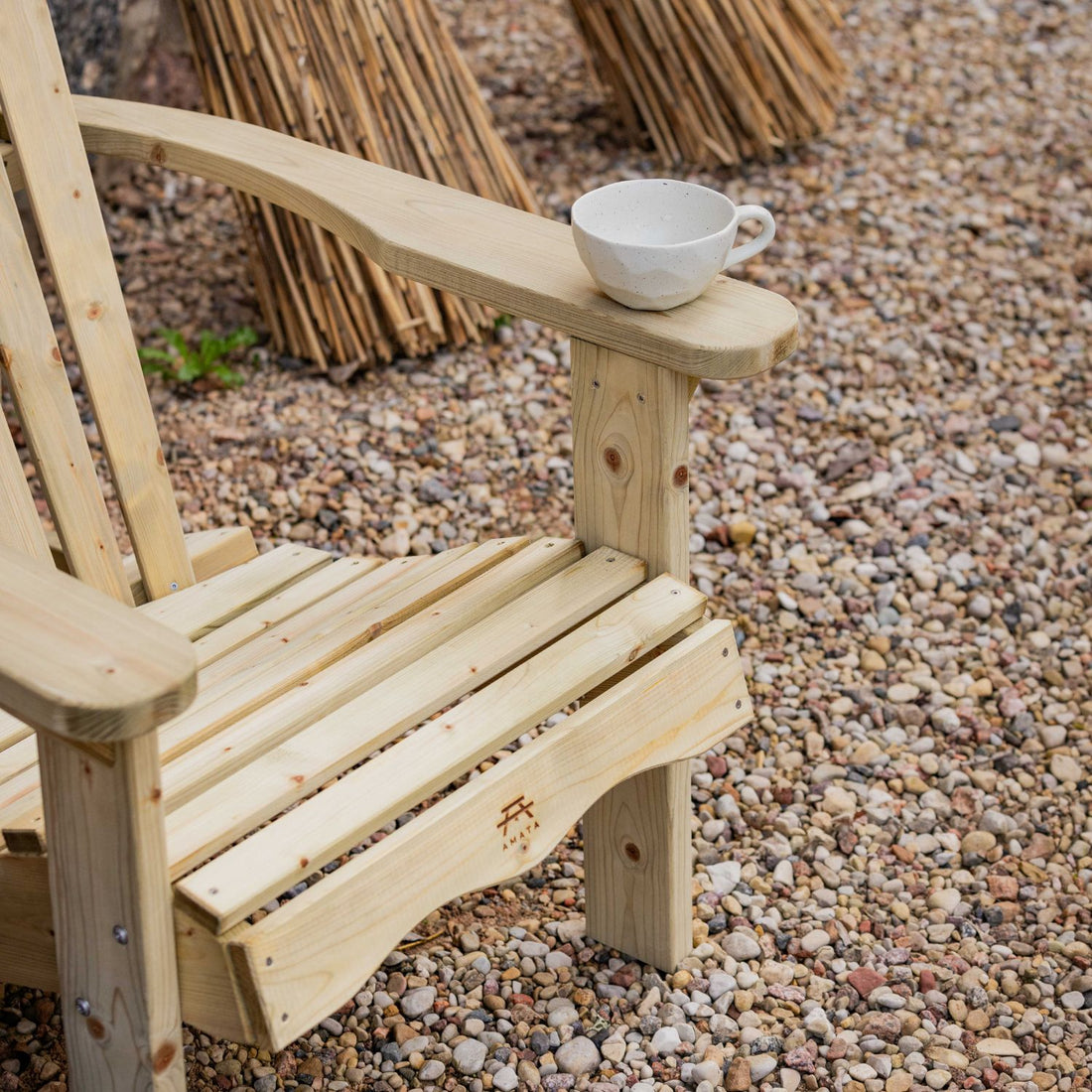 Amata Nordwood Adirondack Chair