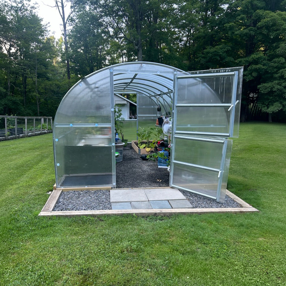 World's Most Popular Polycarbonate Greenhouse